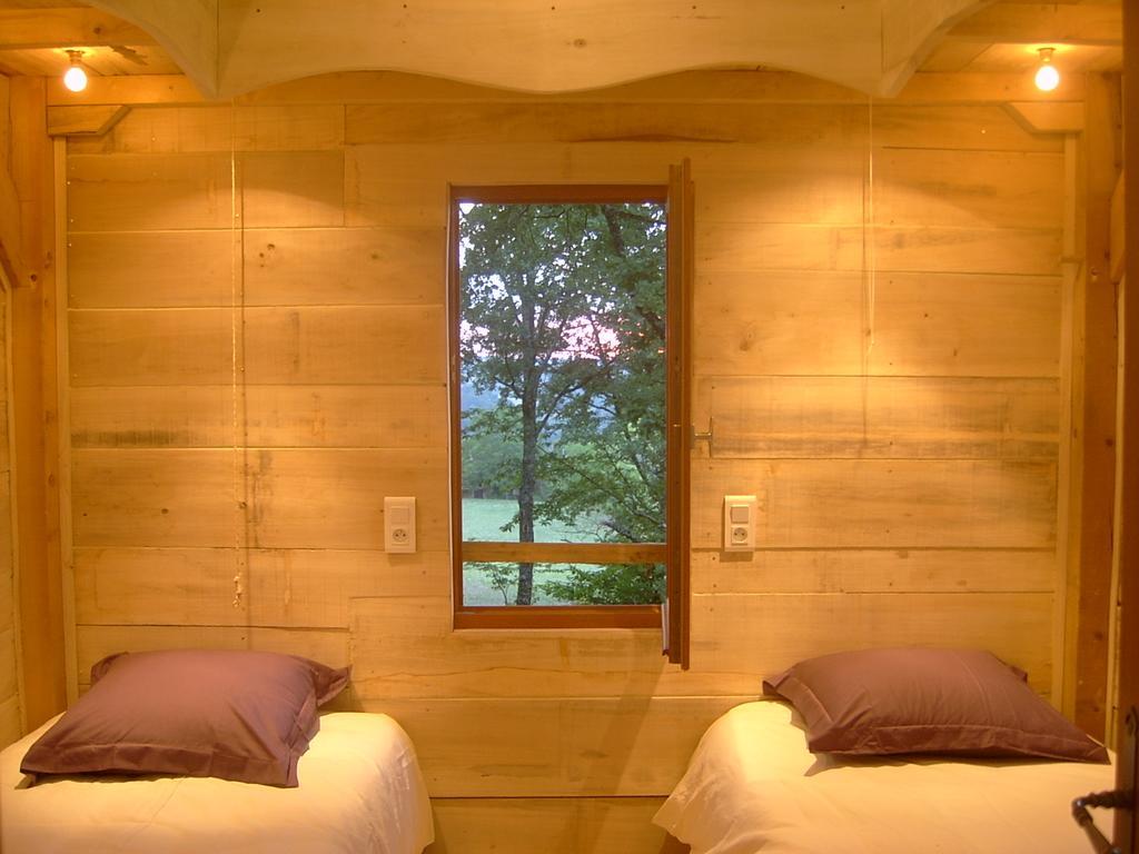Les Cabanes Du Tertre Urval エクステリア 写真
